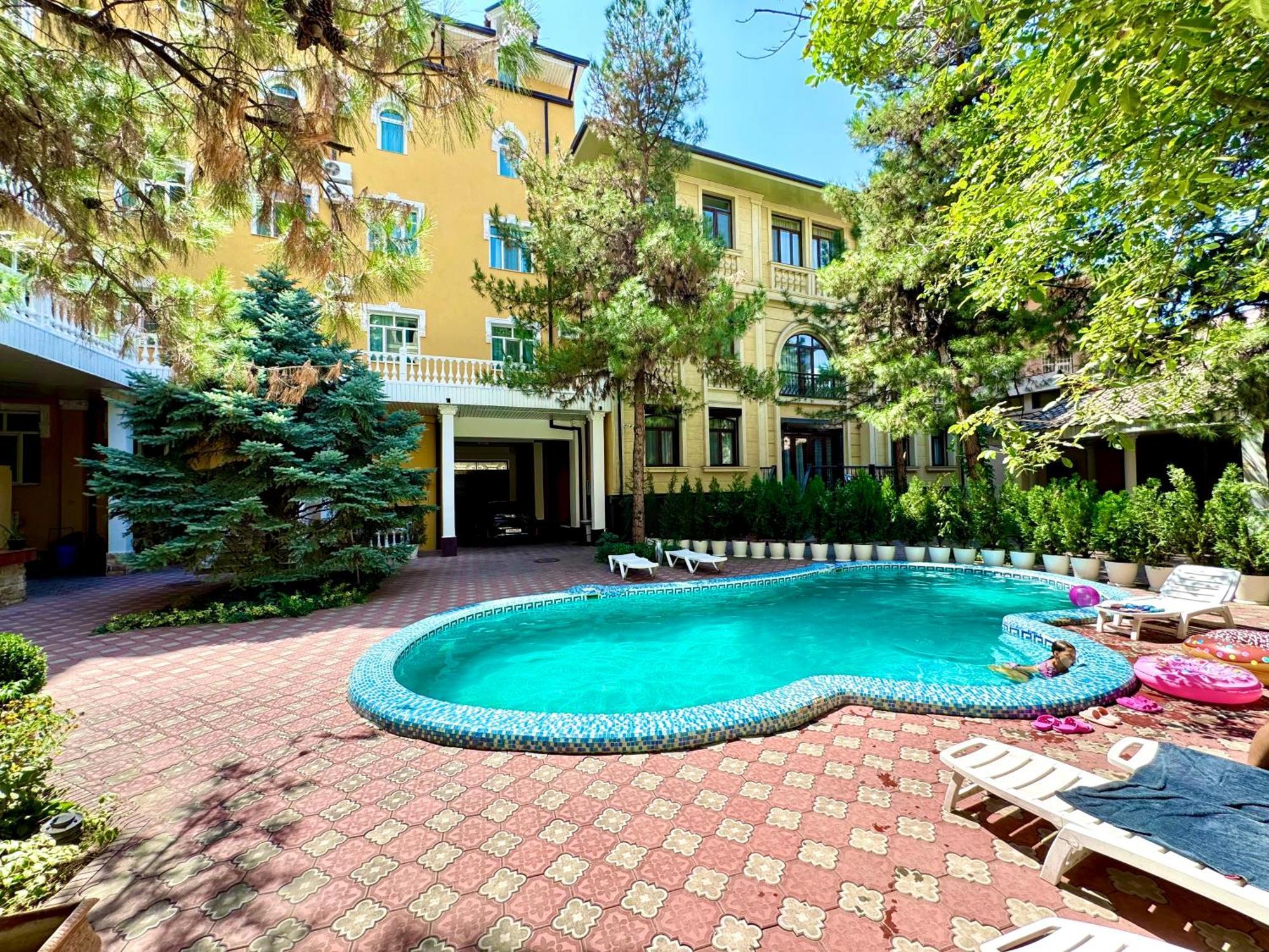 Retro Palace Tashkent Esterno foto